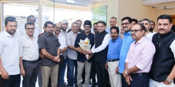 ഇന്ത്യൻ യൂണിയൻ മുസ്ലിം ലീഗ് സംസ്ഥാന പ്രസിഡന്റ്‌ പാണക്കാട് സാദിഖലി ശിഹാബ് തങ്ങൾക്ക് സ്വീകരണം
