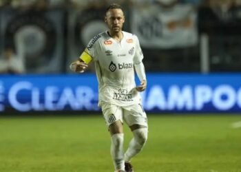 നെയ്മറിന് വീണ്ടും ശസ്ത്രക്രിയ; 2026 ലോകകപ്പ് കളിക്കാനാകുമെന്ന പ്രതീക്ഷയില്‍ താരം