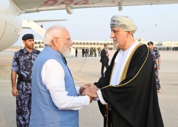 കടൽ കടന്നുള്ള സൗഹൃദം ശക്തിപ്പെടുന്നു; മസ്‌കറ്റിലെ ബിസിനസ് ഉച്ചകോടിയിൽ ഇന്ത്യയുടെ കരുത്ത് വിളിച്ചോതി പ്രധാനമന്ത്രി.