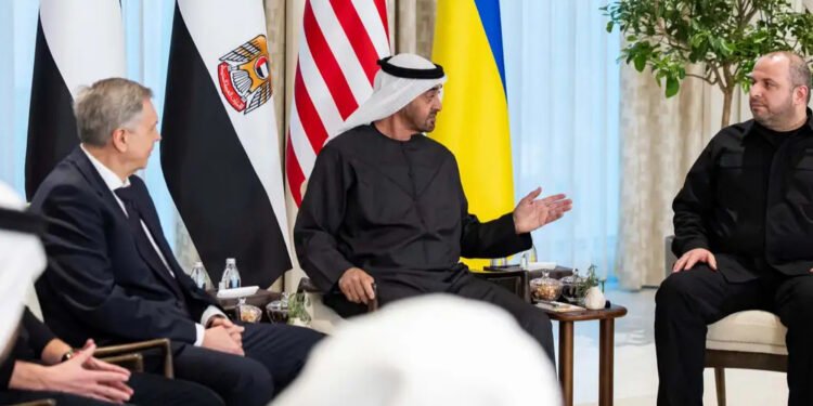 യുക്രൈൻ–റഷ്യ യുദ്ധം; അബൂദബിയിൽ ത്രികക്ഷി ചർച്ച പൂർത്തിയായി, കൂടുതൽ ചർച്ചകൾ അടുത്ത ആഴ്ചയെന്ന് സെലൻസ്കി