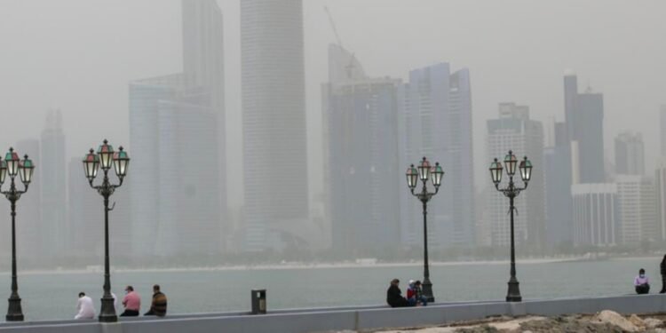 Cold conditions intensify in the UAE; rain likely in several areas.