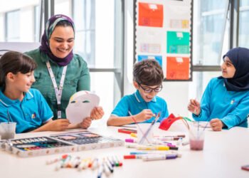 വിദ്യാർഥികളുടെ മാനസികാരോഗ്യം ലക്ഷ്യമിട്ട് യുഎഇയിൽ സ്കൂൾ സമയം വൈകിപ്പിക്കുന്നു