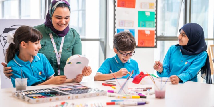 വിദ്യാർഥികളുടെ മാനസികാരോഗ്യം ലക്ഷ്യമിട്ട് യുഎഇയിൽ സ്കൂൾ സമയം വൈകിപ്പിക്കുന്നു