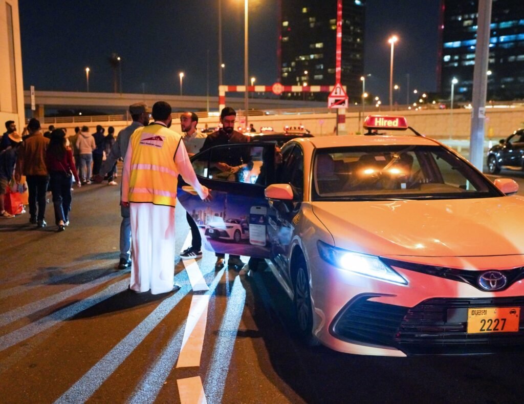 dubai-public-transport-achieves-record-milestone-on-new-years-eve-over-2-8-million-passengers