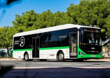 "Eco-friendly transport project in Dubai to reduce carbon emissions."