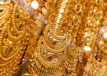 Gold prices set to surge; assessment suggests the price may reach ₹1.20 lakh per sovereign