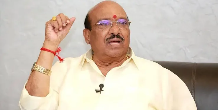 124 തട്ടിപ്പ് കേസുകളിൽ പ്രതിയെന്ന് ആരോപണം; വെള്ളാപ്പള്ളിക്ക് പത്മ പുരസ്കാരം നൽകരുതെന്ന് ആവശ്യപ്പെട്ട് പരാതി