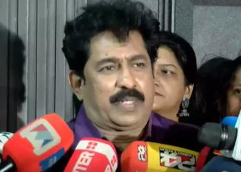 നടൻ പ്രേംകുമാർ കോൺഗ്രസിലേക്ക്? നേതാക്കളുമായി ചർച്ച നടത്തി