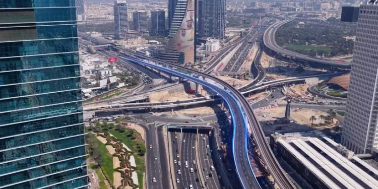 ദുബൈ വേൾഡ് ട്രേഡ് സെന്‍റർ റൗണ്ട്‌എബൗട്ടിൽ പുതിയ പാലം; യാത്രാസമയം ഒരു മിനിറ്റായി ചുരുങ്ങും