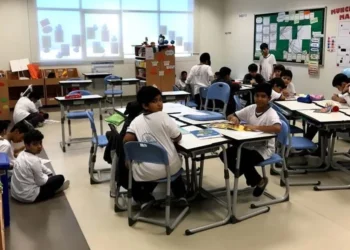 റമദാനിലെ വെള്ളിയാഴ്ചകളിൽ സ്കൂൾ പഠനം ഓൺലൈനാകും