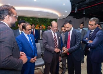 Lulu Group leaps into the future of retail with a new Digital-Omnichannel Transformation Office in Dubai, integrating AI and automation for a seamless shopping experience.