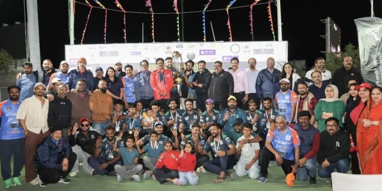 CHMM Varkala clinched the title with a शानदार performance in the AKAF Professional League.