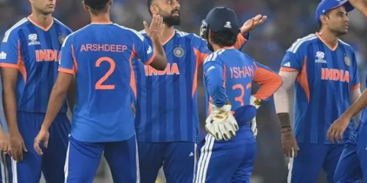 വെടിക്കെട്ട് ബാറ്റിങ്; സിംബാബ്വെയ്ക്ക് 257 റൺസിന്റെ മല കയറ്റി ഇന്ത്യ