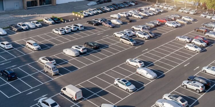 ഷാർജയിൽ പാർക്കിങ് എളുപ്പമാകും; കൂടുതൽ സ്മാർട്ട് യാർഡുകൾ വരുന്നു