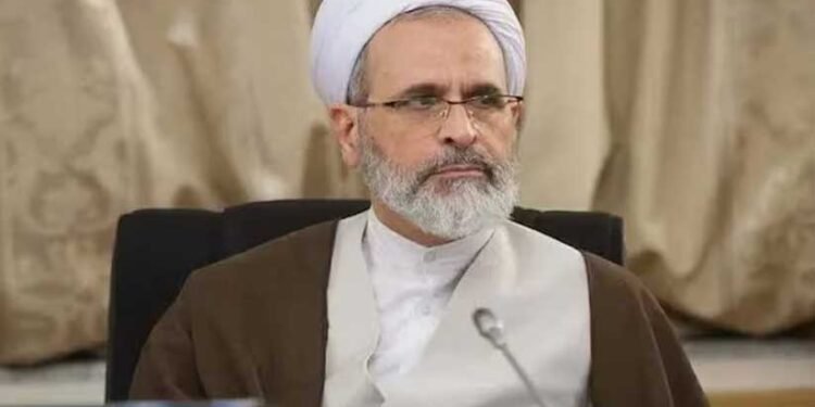 അലി റസ അറാഫി ഇറാനിലെ താൽക്കാലിക പരമോന്നത നേതാവ്; മൂന്നംഗ കൗൺസിൽ ചുമതലയേറ്റു