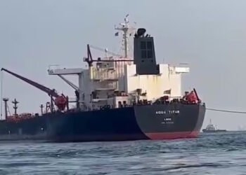 റഷ്യൻ എണ്ണയുമായി കപ്പൽ മംഗളൂരുവിൽ; ഇന്ത്യയിലേക്ക് വഴിതിരിച്ച ഏഴ് കപ്പലുകളിൽ ആദ്യത്തേത്