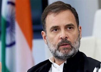 “പ്രധാനമന്ത്രി നൂറ് ശതമാനവും ട്രംപിന്റെ നിയന്ത്രണത്തിലാണ്. പാർലമെന്റിൽ അമേരിക്കയുടെ പേരുപോലും പരാമർശിക്കാൻ തയാറായില്ല”; രൂക്ഷവിമർശനവുമായി രാഹുൽ ഗാന്ധി