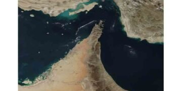 ഹോർമുസ് കടലിടുക്ക് സംഘർഷം രൂക്ഷം:നിലപാട് കടുപ്പിച്ച്  ഇറാനും അമേരിക്കയും