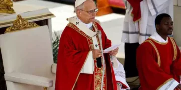 ബൈബിൾ ഉദ്ധരിച്ച് യുദ്ധം ചെയ്യുന്നവരുടെ പ്രാർഥന ദൈവം കേൾക്കില്ല – ലിയോ മാർപ്പാപ്പ