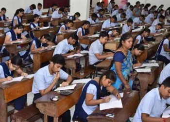 കേരളം പരീക്ഷാ ചൂടിലേക്ക്; എസ്.എസ്.എൽ.സി, ഹയർ സെക്കൻഡറി, വി.എച്ച്.എസ്.ഇ പരീക്ഷകൾക്ക് വ്യാഴാഴ്ച തുടക്കം