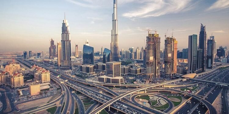 അതിശക്ത മഴയ്ക്കും കാറ്റിനും വിരാമം; യുഎഇയിൽ ജീവിതം സാധാരണ നിലയിലേക്ക്