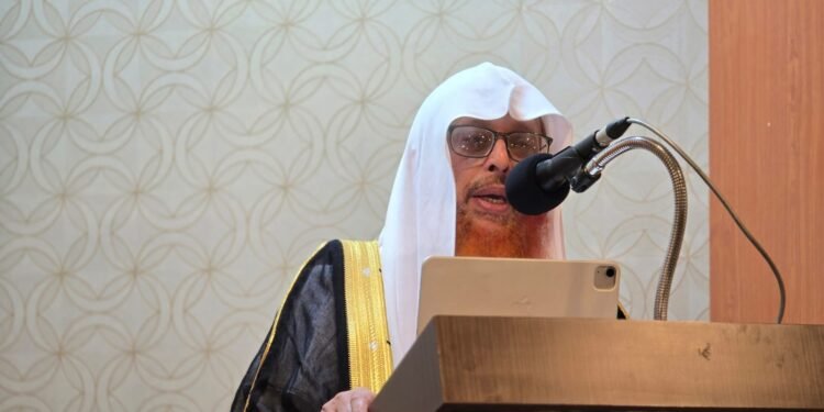 ഇമാറാത്ത് – അജയ്യതയുടെ പ്രകാശഗോപുരം: അബ്ദുസ്സലാം മോങ്ങം