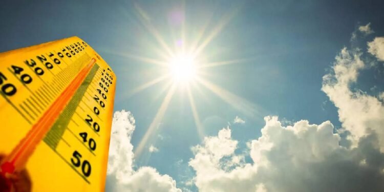 Scorching heat grips Kerala; yellow alert in 11 districts as temperatures rise to 37°C