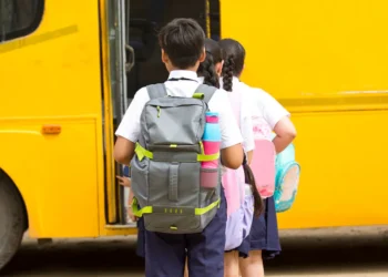 Advisory for students: educational institutions in Oman have shifted to online classes.