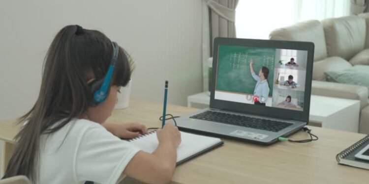 decision-to-continue-online-learning-new-announcement-from-authorities-in-the United Arab Emirates