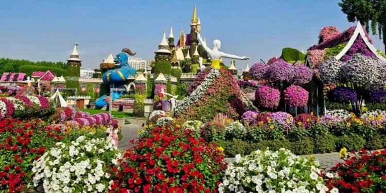 UAE celebrates Eid; massive crowd at Dubai Miracle Garden