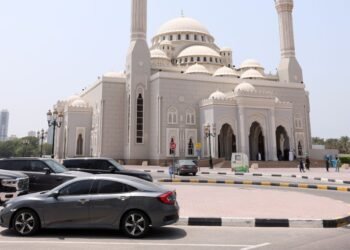 worshippers-visiting-mosques-must-strictly-follow-the-parking-system-advises Sharjah police
