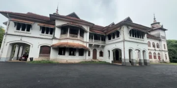 കവടിയാർ കൊട്ടാരത്തിൽ വൻ കവർച്ച; ₹2 കോടി വിലമതിക്കുന്ന സ്വർണം മോഷണം