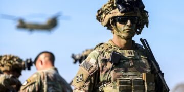 ഇറാനിൽ യു.എസ്. കരയുദ്ധത്തിനൊരുങ്ങുന്നോ? പശ്ചിമേഷ്യയിലേക്ക് 2500 മറീനുകളും USS ട്രിപ്പോളിയും