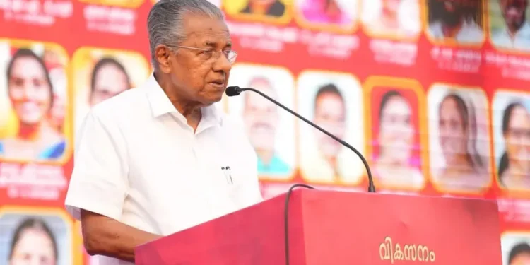 പിണറായി വിജയനും രേവന്ത് റെഡ്ഡിയും: പരാമർശ വിവാദം ശക്തമാകുന്നു