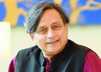 സർക്കാരിന് വനിതാ സംവരണത്തിൽ ആത്മാർത്ഥതയുണ്ടെങ്കിൽ 2023ൽ തന്നെ നടപ്പിലാക്കാമായിരുന്നു എന്ന് ശശി തരൂർ