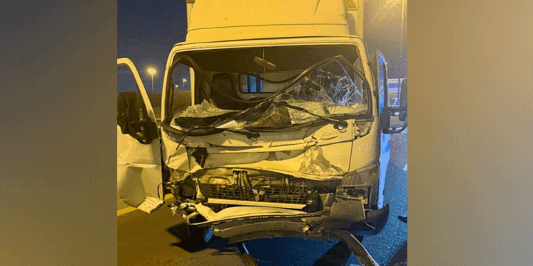 ദുബൈയിൽ വാഹനാപകടം; മൂന്നുപേർക്ക് പരിക്ക്, ഒരാളുടെ നില ഗുരുതരം