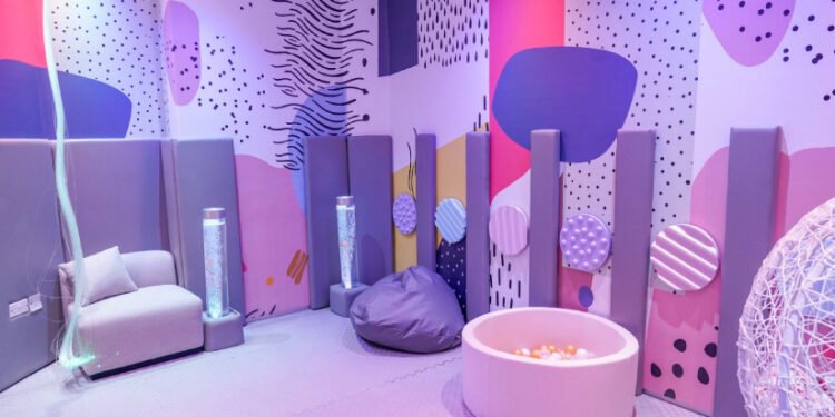 ഓട്ടിസം ബാധിച്ച കുട്ടികൾക്ക് ബസ് സ്റ്റേഷനുകളിൽ പ്രത്യേക സെൻസറി റൂമുകൾ