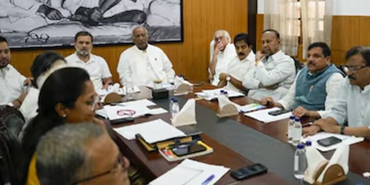 മണ്ഡല പുനഃർനിർണയത്തിൽ ആശങ്ക; വനിതാ സംവരണ ബില്ലിനെ ഒറ്റക്കെട്ടായി എതിർക്കുമെന്ന് ഇൻഡ്യാ സഖ്യം