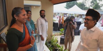 ദുരന്തത്തിന്റെ കണ്ണീർ മറന്ന് പുതിയ ജീവിതത്തിലേക്ക്