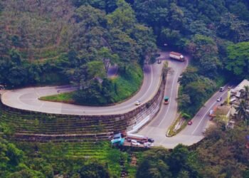 താമരശ്ശേരി ചുരത്തിൽ നാളെ ഗതാഗത നിയന്ത്രണം; ഭാരവാഹനങ്ങൾക്കും മൾട്ടി ആക്സിൽ വാഹനങ്ങൾക്കും പൂർണ വിലക്ക്