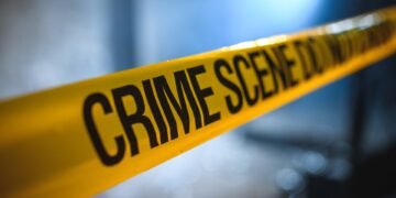 രാത്രി വീടുകയറി ആക്രമണം; നാലുപേർക്കെതിരെ കേസ്, പ്ര​തി​ക​ൾ ഒ​ളി​വി​ൽ