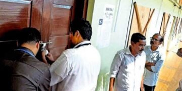 കോട്ടയം സ്ട്രോങ് റൂം വിവാദം: കേന്ദ്ര നിരീക്ഷകനും ഉദ്യോഗസ്ഥരും തമ്മിൽ തർക്കം; സിഐഎസ്എഫ് സൈനികർ തോക്കുചൂണ്ടിയ സംഭവം