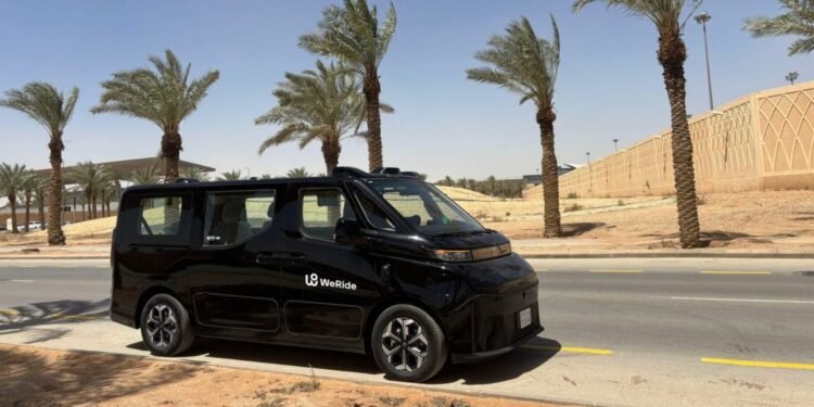 Major change in public transport: Driverless taxis begin service in Dubai.