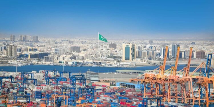 എണ്ണയിതര കയറ്റുമതിയിൽ റെക്കോർഡ് നേട്ടം; ജി-20 രാജ്യങ്ങളിൽ ഒന്നാം സ്ഥാനത്ത് സൗദി