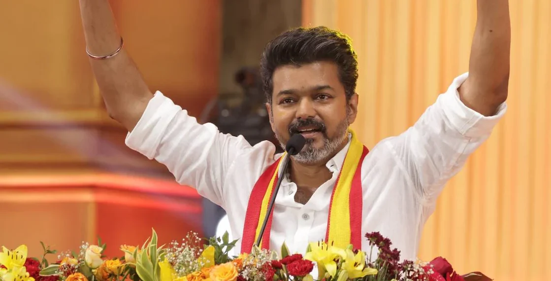 സ്ത്രീകൾക്ക് മാസം 2,500, സൗജന്യ എൽപിജി സിലിണ്ടർ, വധുക്കൾക്ക് സ്വർണവും പട്ടുസാരിയും; ടിവികെയുടെ പ്രകടനപത്രിക