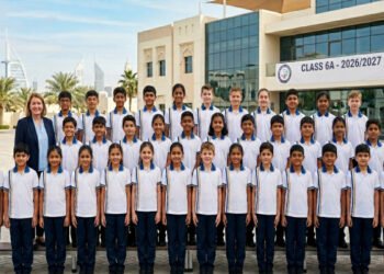 ദുബൈയിൽ അടുത്ത അധ്യയന വർഷം സ്കൂൾ ഫീസ് വർധിക്കില്ല; ശൈഖ്​ ഹംദാൻ പ്രഖ്യാപിച്ച സാമ്പത്തിക പാക്കേജിന്‍റെ ഭാഗമായാണ് നടപടി