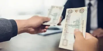 യുഎഇയിൽ ശമ്പളനിയമത്തിൽ വിപ്ലവകരമായ മാറ്റം: ഒരു ദിവസം വൈകിയാൽ പോലും കുടിശ്ശിക; പ്രവാസി മലയാളികൾക്ക് വലിയ ആശ്വാസം