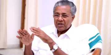 മന്ത്രിപ്പടയ്ക്ക് വൻ തിരിച്ചടി; മുഖ്യമന്ത്രിയുൾപ്പെടെ 14 മന്ത്രിമാർ പിന്നിൽ, കേരളത്തിൽ യുഡിഎഫ് തരംഗം?