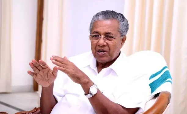 മന്ത്രിപ്പടയ്ക്ക് വൻ തിരിച്ചടി; മുഖ്യമന്ത്രിയുൾപ്പെടെ 14 മന്ത്രിമാർ പിന്നിൽ, കേരളത്തിൽ യുഡിഎഫ് തരംഗം?