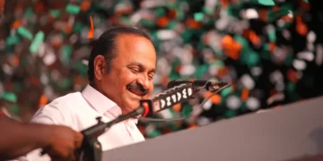 വി.ഡി. സതീശൻ കേരള മുഖ്യമന്ത്രി; യുഡിഎഫ് സർക്കാരിനെ നയിക്കാൻ പറവൂരിന്റെ നായകൻ
